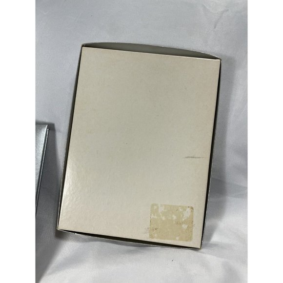 Wings of Silver Pillow Hard Cover Vintage 1967 Book With Original Box Jo Petty - Picture 10 of 12